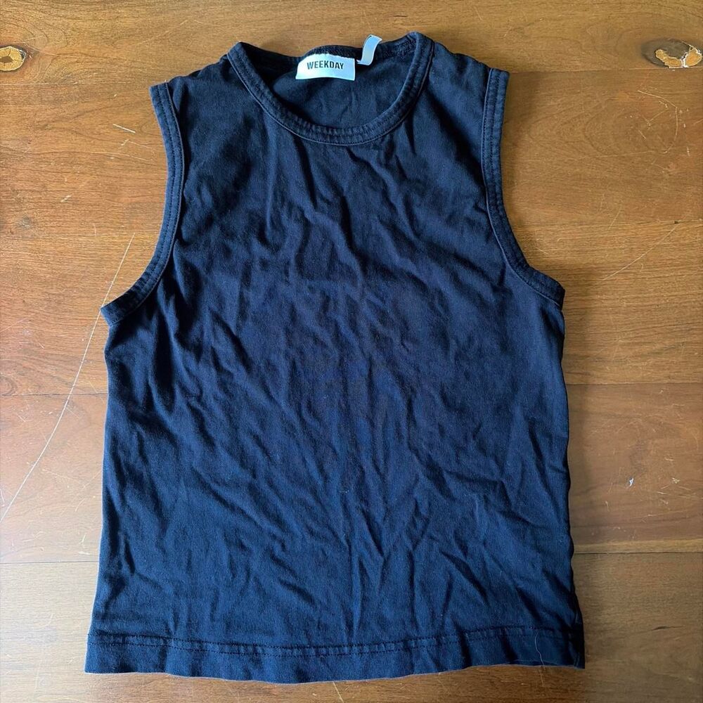 Weekday Women's Black and Navy Vest